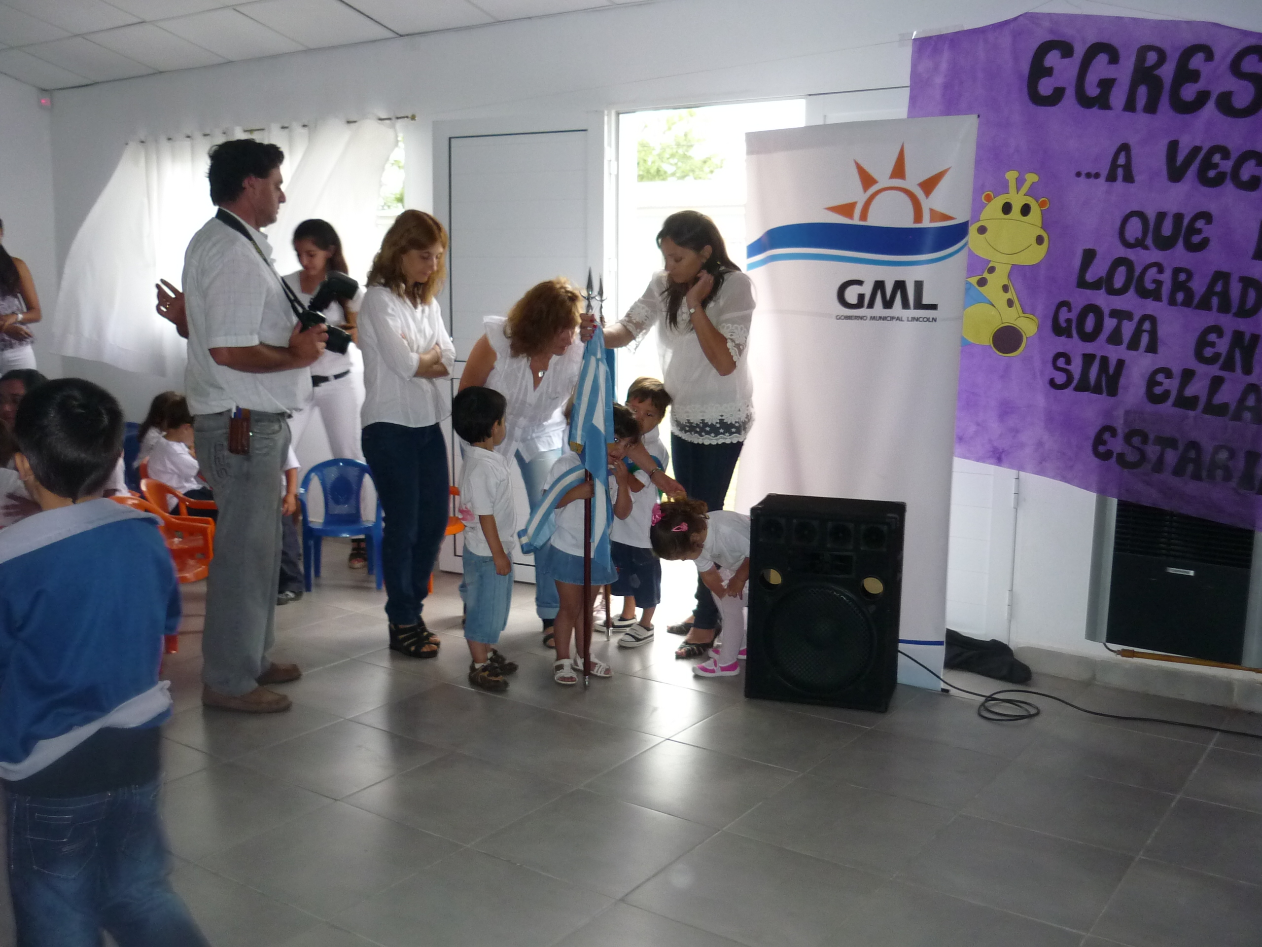 fotos/2011-11-13 - Acto jardin/P1020456.JPG